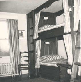 Lodge bunks 1940